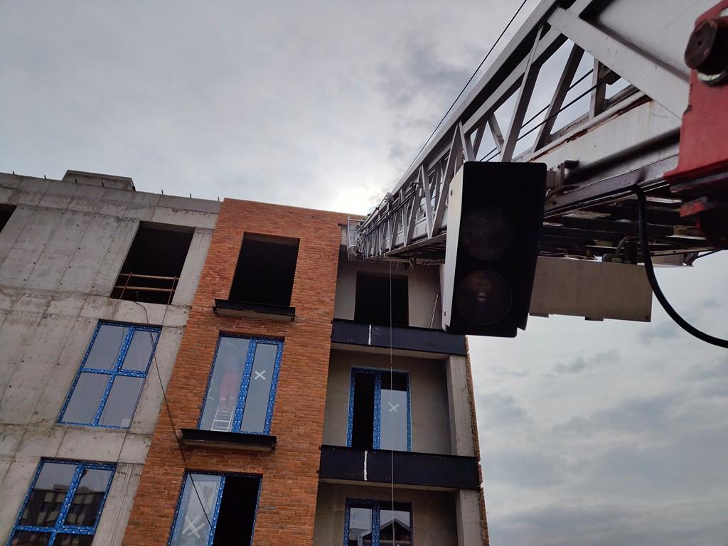 ამწე-კალათი-30-მეტრი-ქირავდება