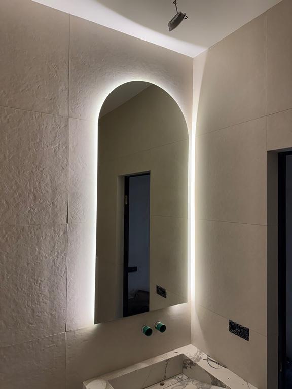 სარკეების-დამზადება-და-მონტაჟი