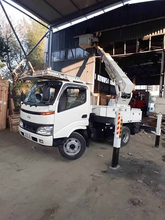 ამწე კალათა მანქანა დღიურად