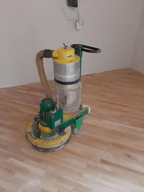 ციკლოვკა იატაკის მოხვეწა მტვერის გარეშე