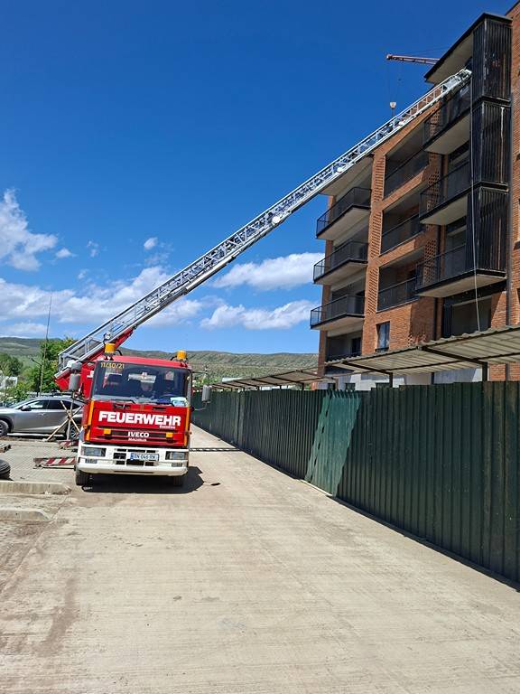 ქირავდება ამწე კალათები (31 მ, 24 მ, 18 მ)